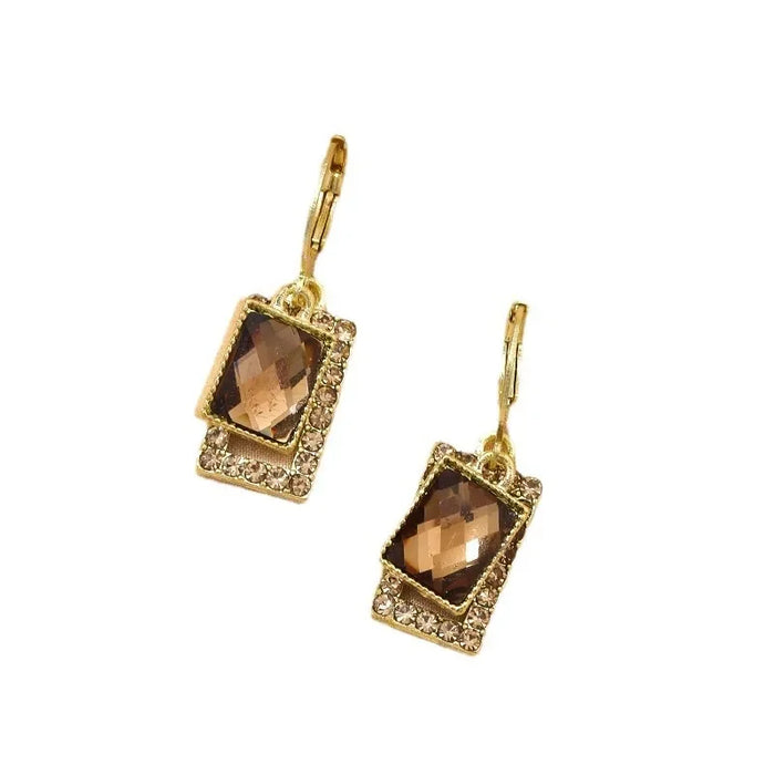 Wholesale Square earrings, light luxury retro high-end feeling, ear buckle accessories, fashionable temperament, versatile earrings accessories