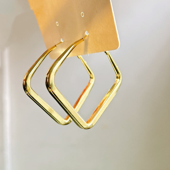Wholesale Geometric Round Gold Hoop Earrings Trendy Jewelry Accessory MOQ≥3