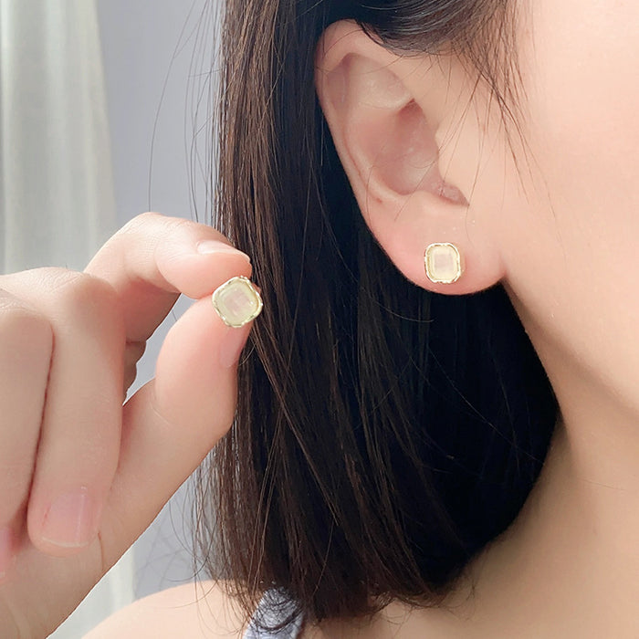 Wholesale Silver Needle Geometric Earnail Blocks, Small, Simple, Exquisite, Basic, Versatile, Light Luxury Earaccessory Wholesale for Women