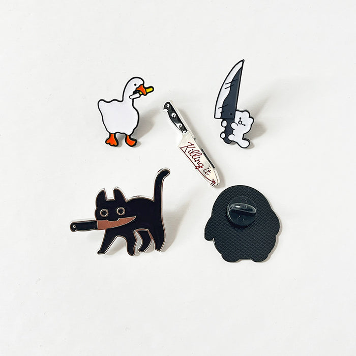 Wholesale Cute alloy brooch, cartoon personality badge brooch, clothing bag, anime decoration