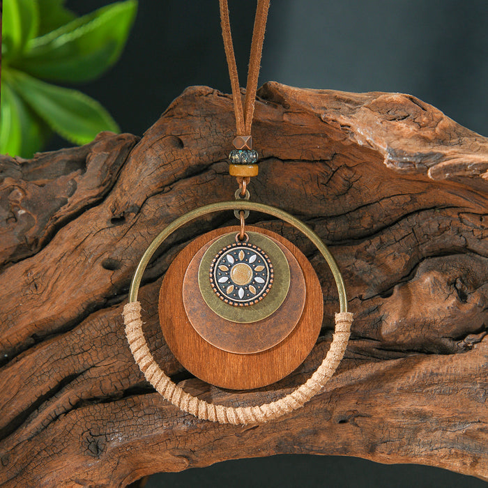 Wholesale Retro Bohemian Tassel Pendant Necklace Zinc Alloy Electroplated Geometric Pendant MOQ≥2