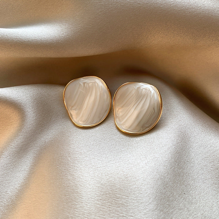 Wholesale Retro white oil dripping geometric earrings, fashionable and simple earrings, high-end and personalized versatile earrings