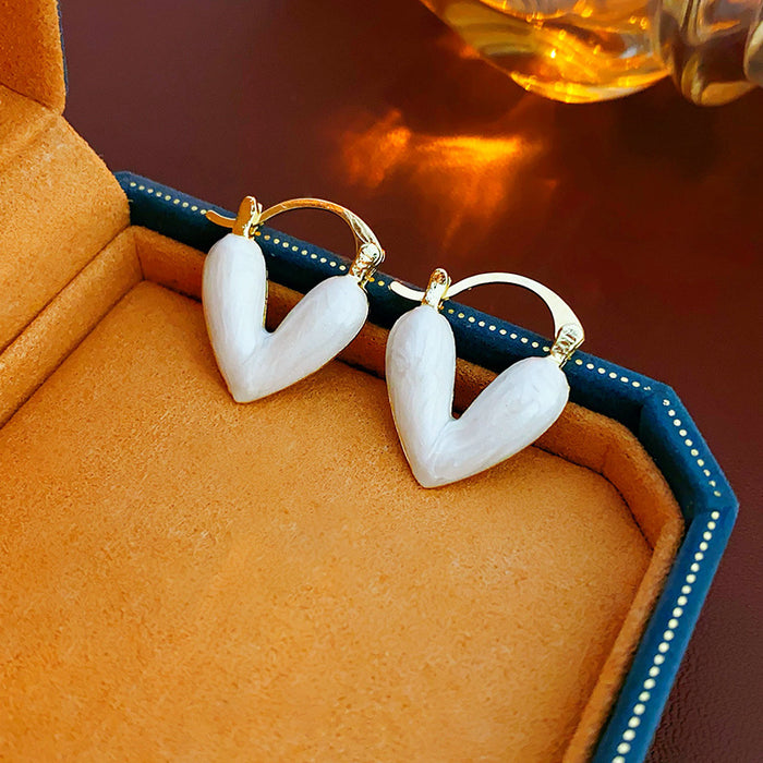 Wholesale Earrings with fashionable and versatile features, high-end feel, drip oil earrings, niche and personalized design accessories