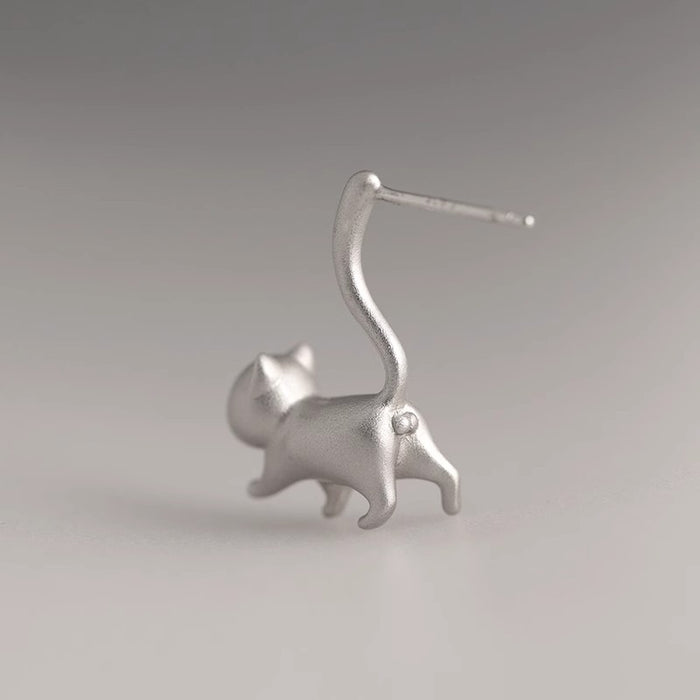 Wholesale cat cat cute style earrings female niche earrings