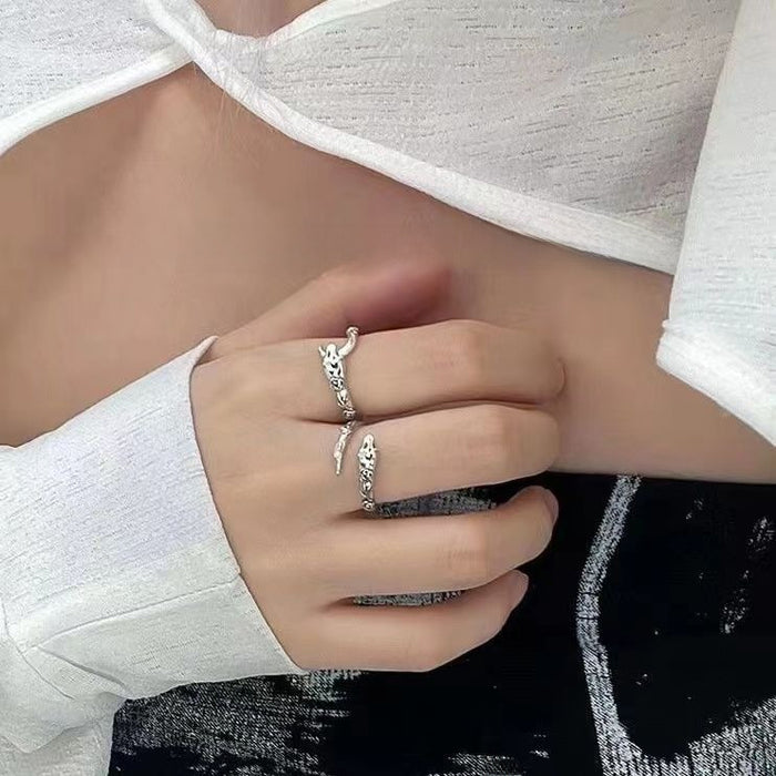 Wholesale Vintage high-end handmade personalized snake shaped ring