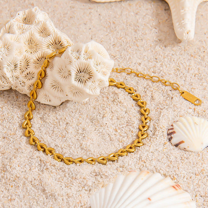 Wholesale Stainless steel bracelet elegant heart Cuban chain metal bracelet three-dimensional hollow round bracelet