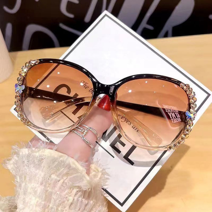 Wholesale Diamond covered large frame sunglasses for sun shading, fashionable sunglasses for travel, high-end glasses