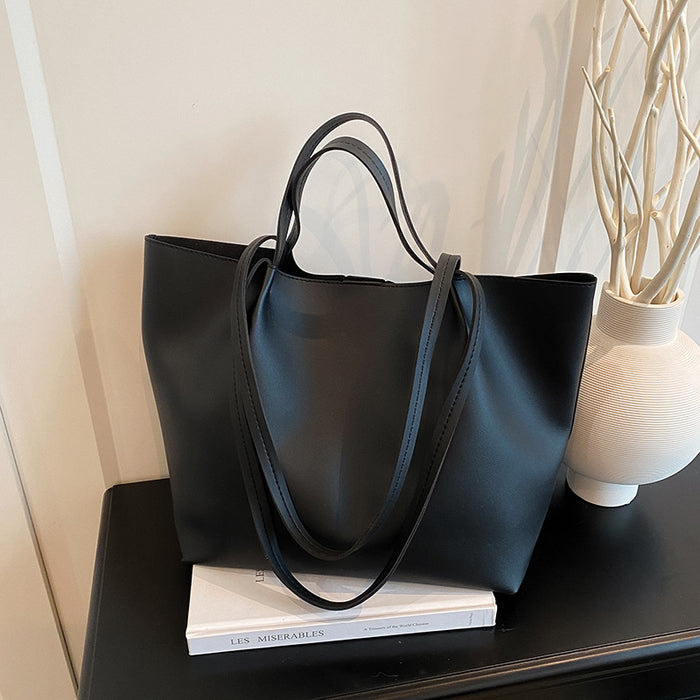 Wholesale Large underarm bag for women,  new style,  high-end solid color,  versatile handbag,  shoulder bag,  large capacity commuter tote bag