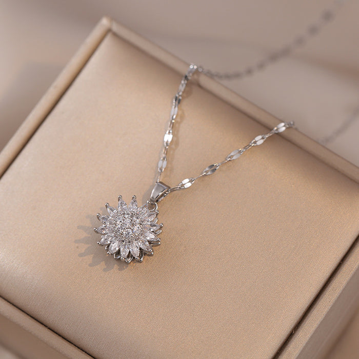 Wholesale Necklace, sunflower, new diamond studded ring, rotatable collarbone chain accessory