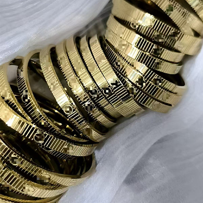 Wholesale Waterproof  titanium steel crinkle round nail bracelet