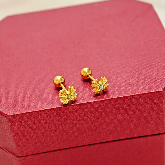Wholesale  Anti-loss heart-shaped earrings  colorfast   small and exquisite titanium steel earrings