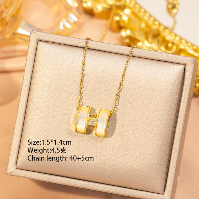 Wholesale Gold Plated Titanium Steel Floral Pendant Necklace Stylish Gift MOQ≥2