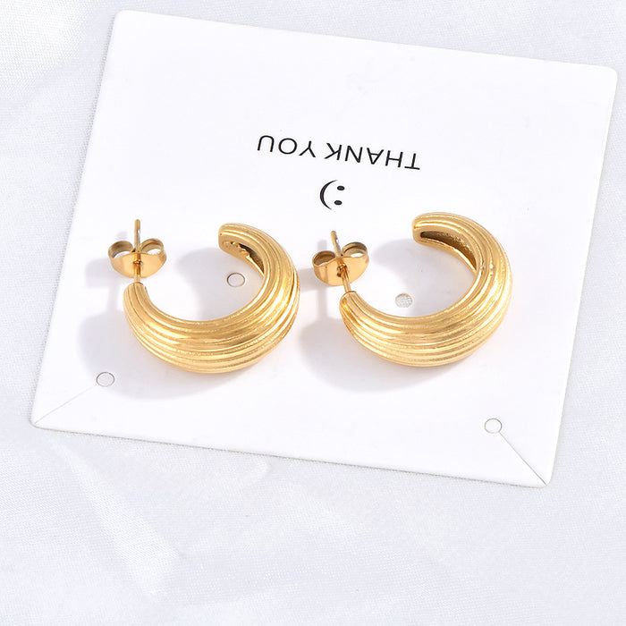 Wholesale Hong Kong-style Simple Niche Design Striped C- shaped Small Ear Ring