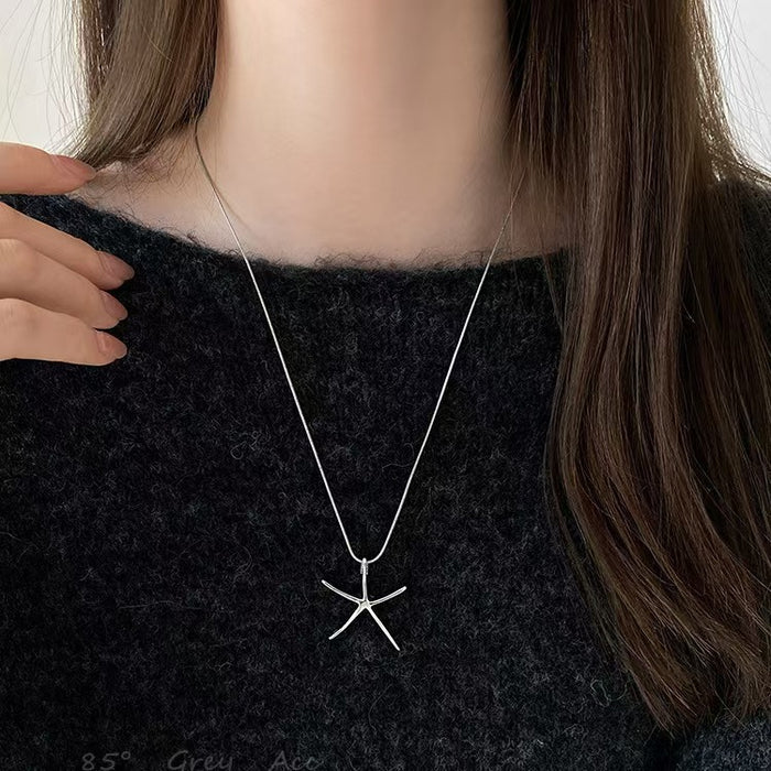 Wholesale Extremely simple style starfish necklace with niche design, personalized collarbone chain, fashionable and versatile vacation style accessories