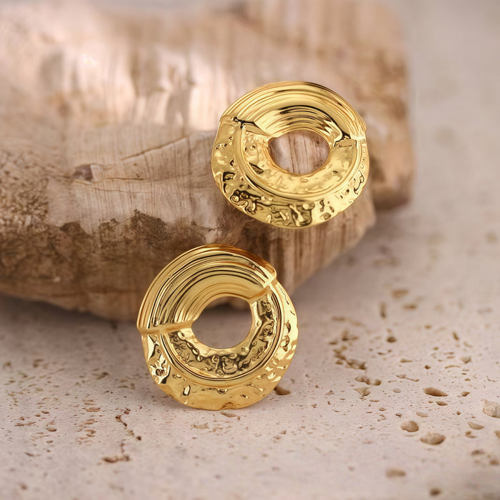 Wholesale Irregular bilateral pleated earrings with titanium steel gold-plated earrings