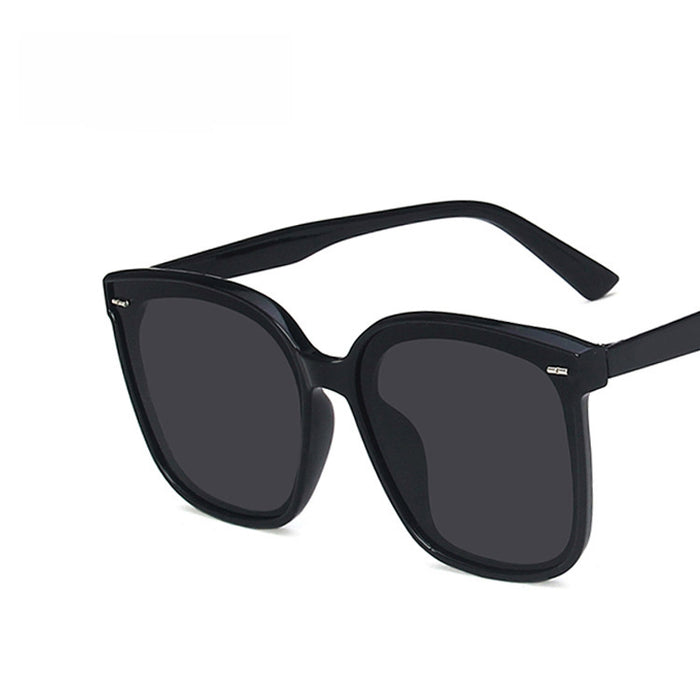 Wholesale Sunglasses Box Sunglasses UV resistant Glasses Trendy Retro Personality