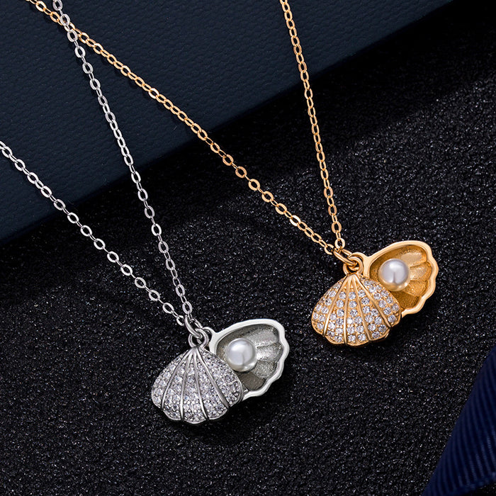 Wholesale shell imitation pearl pendant necklace Women's Light
