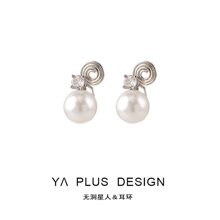 Wholesale Retro fashion, light luxury temperament, exquisite pearl, high-end ear clip