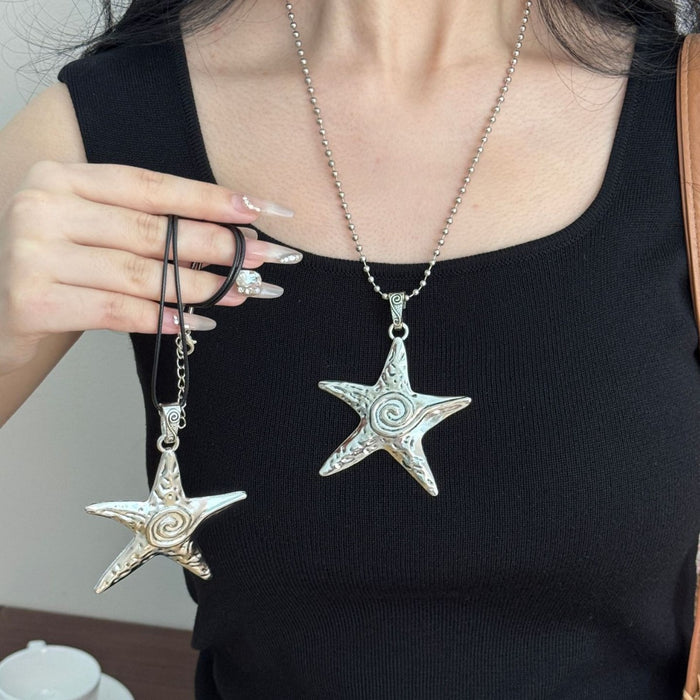 Wholesale Texture Pentagram Necklace with Temperament Versatile Collarbone Chain Accessory