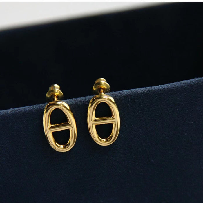 Wholesale Simple geometric metal copper stud earrings