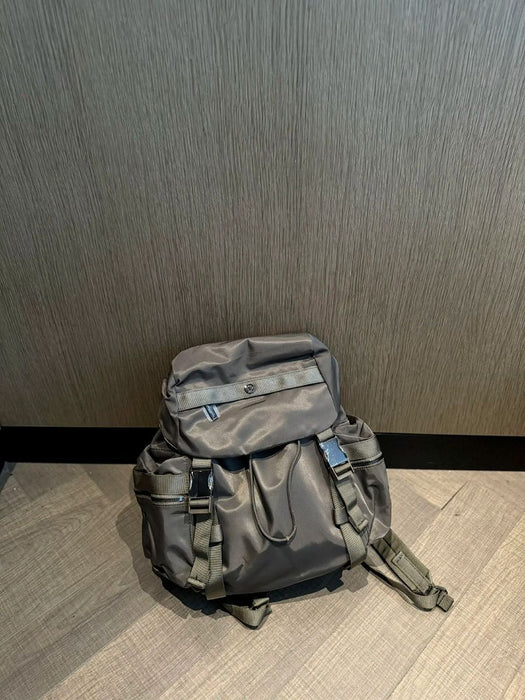 Wholesale Business computer backpack, shoulder waterproof, leisure travel bag