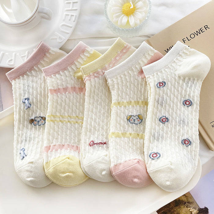 Wholesale Short socks with hollow out and breathable thin design, ultra-thin, cute, cartoon and versatile