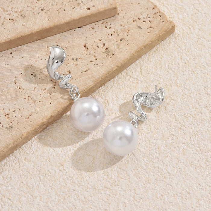 Wholesale Creative pearl earring design with high-end geometric personality and retro style earrings