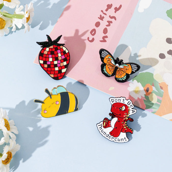 Wholesale Cute Bee Butterfly Metal Brooch Strawberry Badge Clothing Decoration Accessories Bag Badge