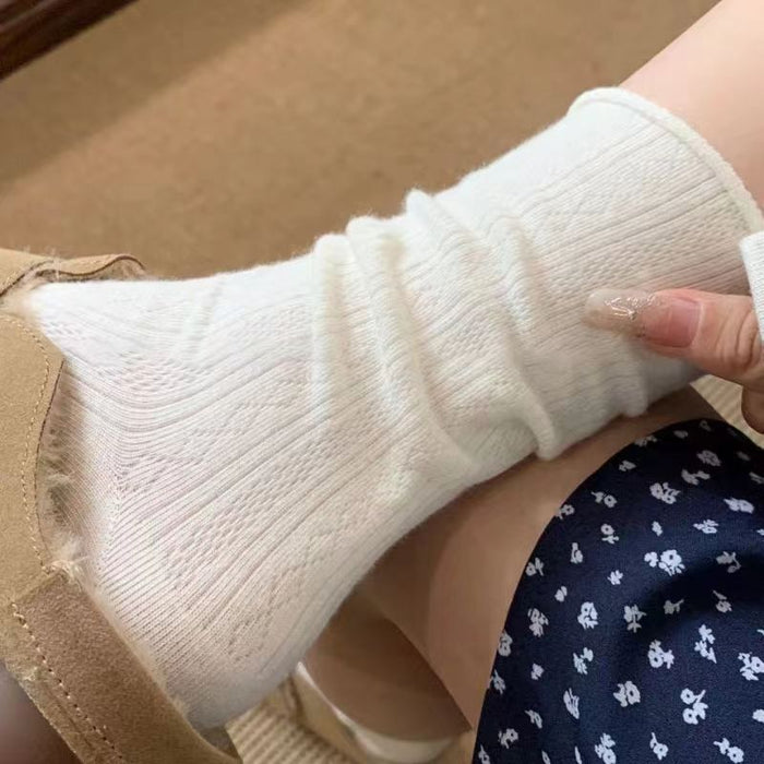 Wholesale Socks with retro rolled edges, through stacking, and anti slip properties