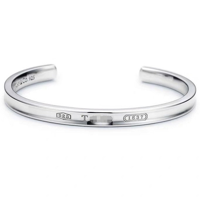 Wholesale Classic open mouth couple bracelet, fashionable concave steel seal letter wide version bracelet