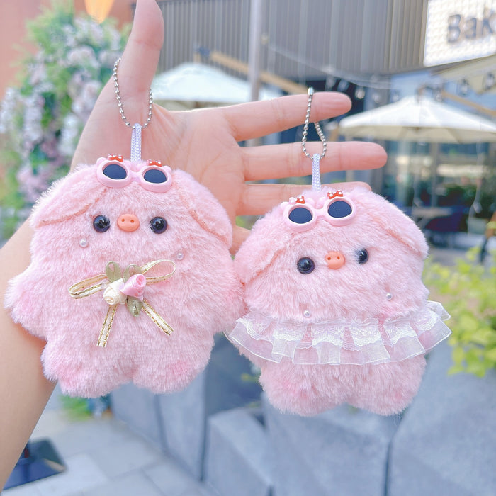 Wholesale Soft Cute Plush Pendant Bib Piggy Sunglasses Piggy Doll Bag Keychain Pendant Doll Machine Stall Doll