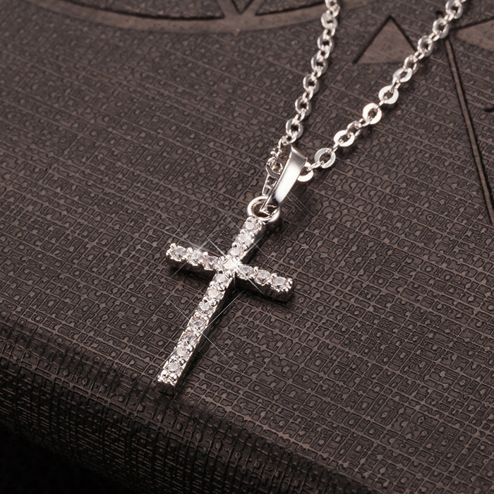Wholesale Cross pendant necklace inlaid with zircon necklace, simple and fashionable collarbone chain