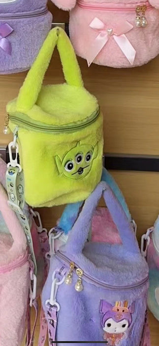 Wholesale Cartoon Plush Shoulder Strap Portable Crossbody Bag Clasp Doll Plush Bag Portable Bucket Bag