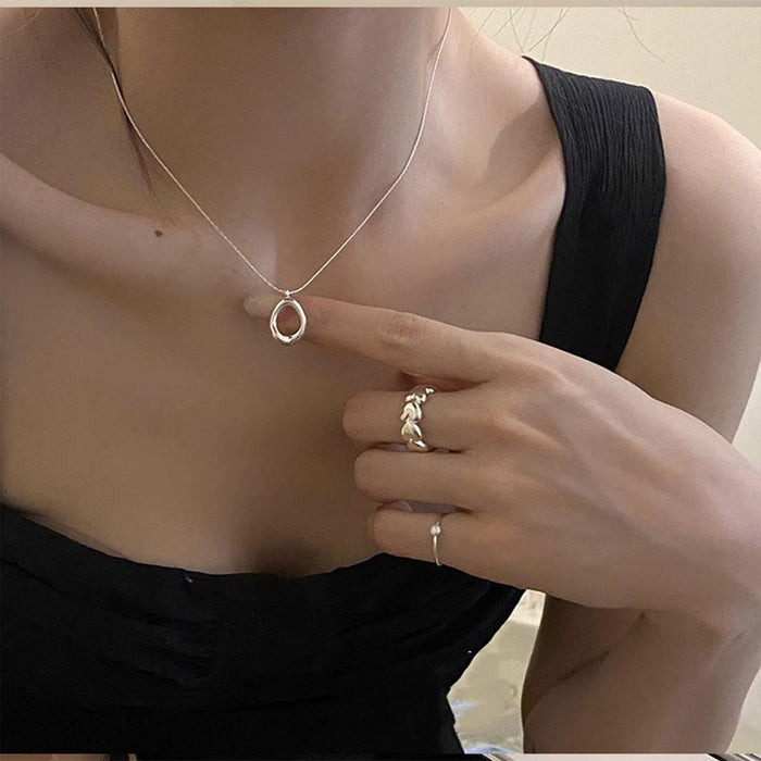 Wholesale Pure silver gemstone versatile necklace, geometric ellipse, high-end niche collarbone chain