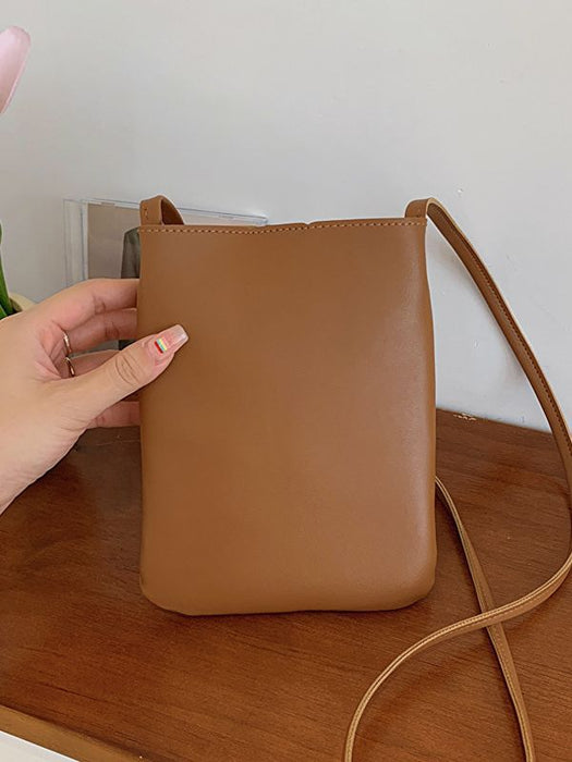 Wholesale Small shoulder bag, casual retro solid color vertical phone bag, simple soft leather single shoulder