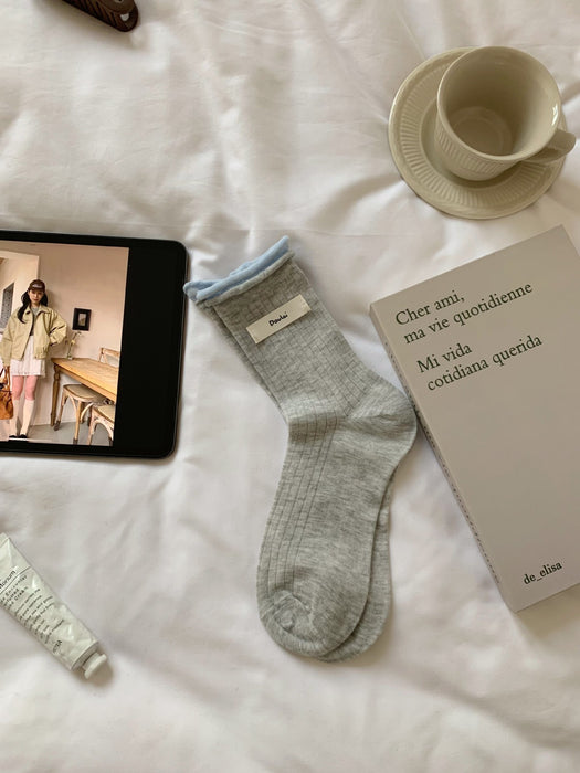 Wholesale Versatile vertical striped socks, thin, simple, versatile, rolled edge stacking socks