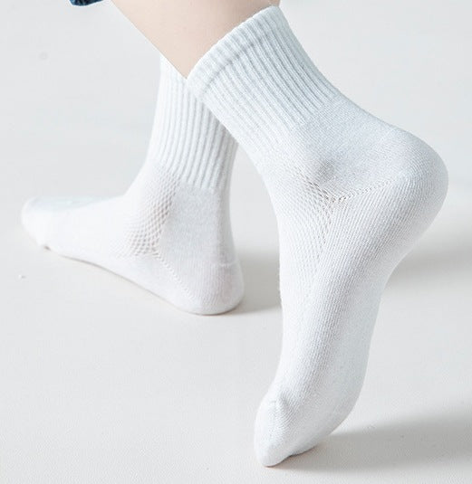 Wholesale Yoga socks, middle tube socks, cotton anti slip silicone towel bottom socks, sports socks