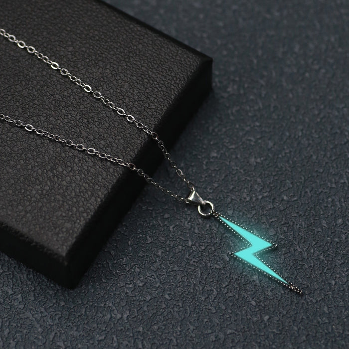 Wholesale Luminous Lightning Pendant Stainless Steel Men's Necklace JDC-NE-ChengHan003