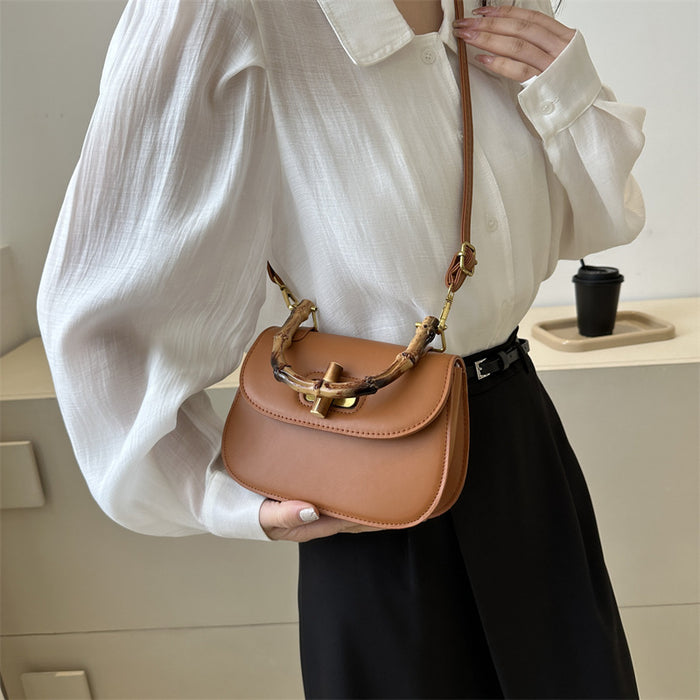 Wholesale Retro bamboo saddle bag, one shoulder crossbody handbag, fashionable, casual, and simple