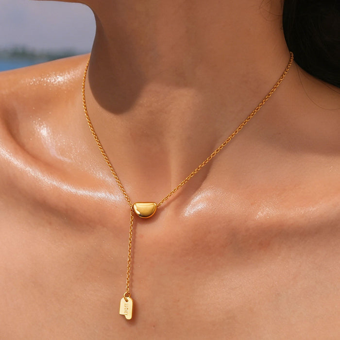 Wholesale 2pcs  Bean pendant necklace a sophisticated and versatile clavicle chain
