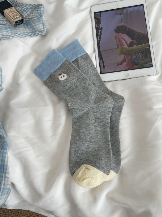 Wholesale Boneless dotted yarn cotton socks, color blocked embroidery, mid tube pile socks, cute