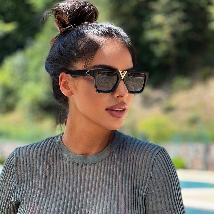 Wholesale Fashion Large Frame Sunglasses Box Sunglasses Cross border