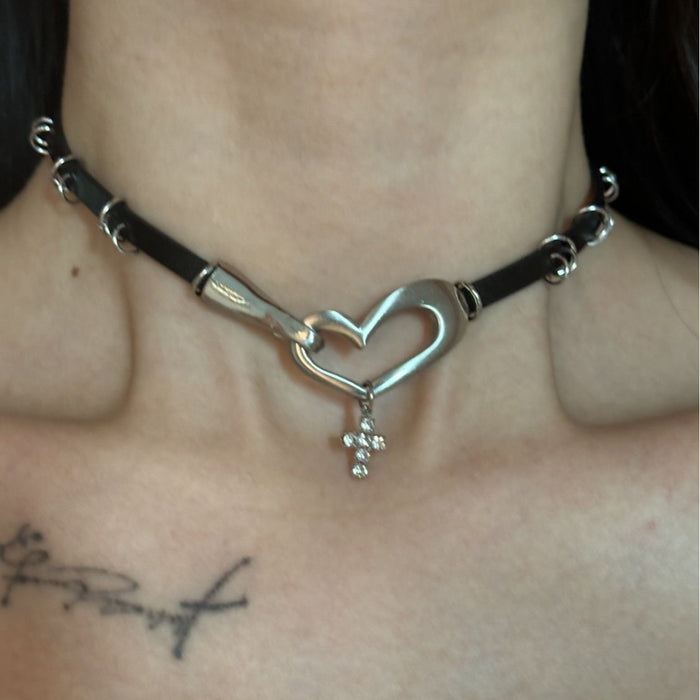 Wholesale Brown Leather Metal Heart Cross Short Necklace Clavicle Chain