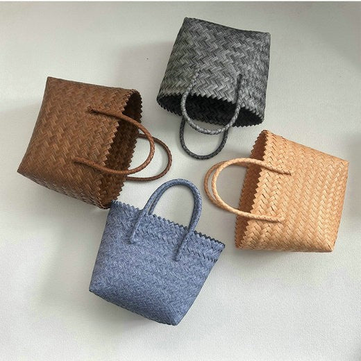 Wholesale Hand-Woven Handbag Large Capacity Plastic Woven Basket Small Square Bag Accompanying Gift Bag Simple Portable All-Match Women's Bag