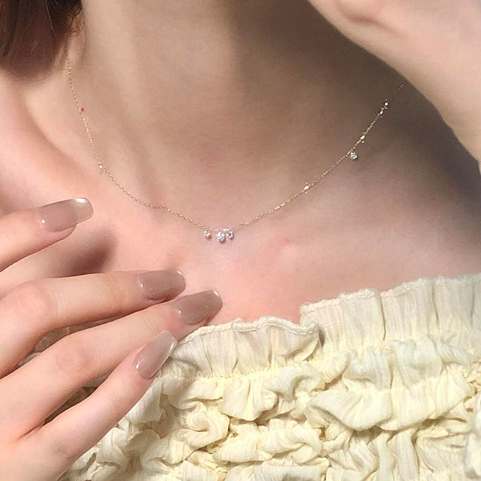 Wholesale Round zircon pendant necklace exquisite, simple, versatile, tassel collarbone chain temperament