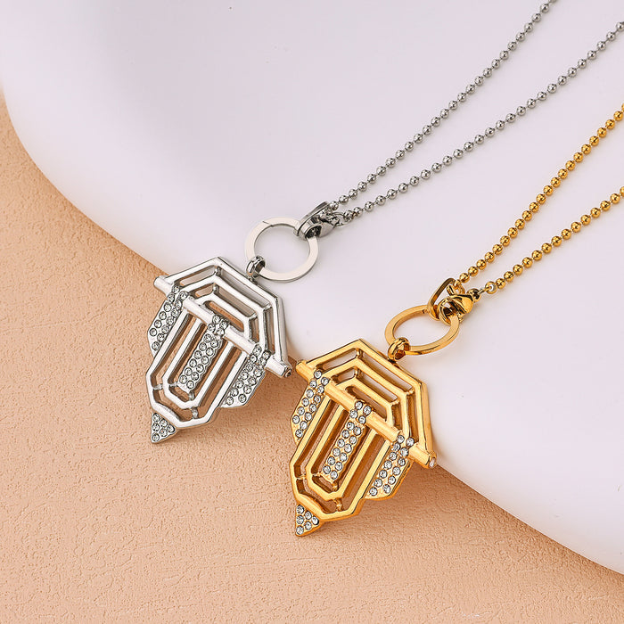 Wholesale Türkiye zircon inlaid shield love pendant fashionable and versatile design star collar chain jewelry