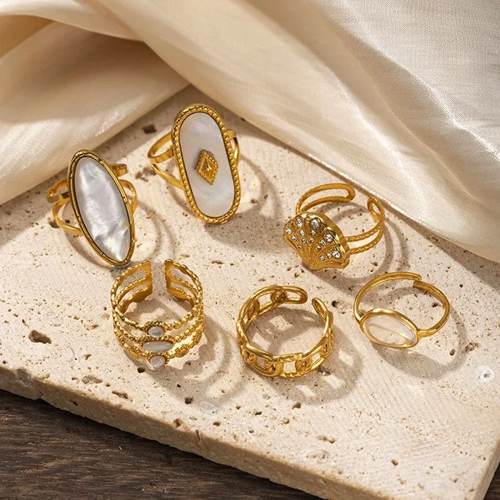 Wholesale Stainless steel shell ring with elegant and niche temperament, light luxury titanium steel ring