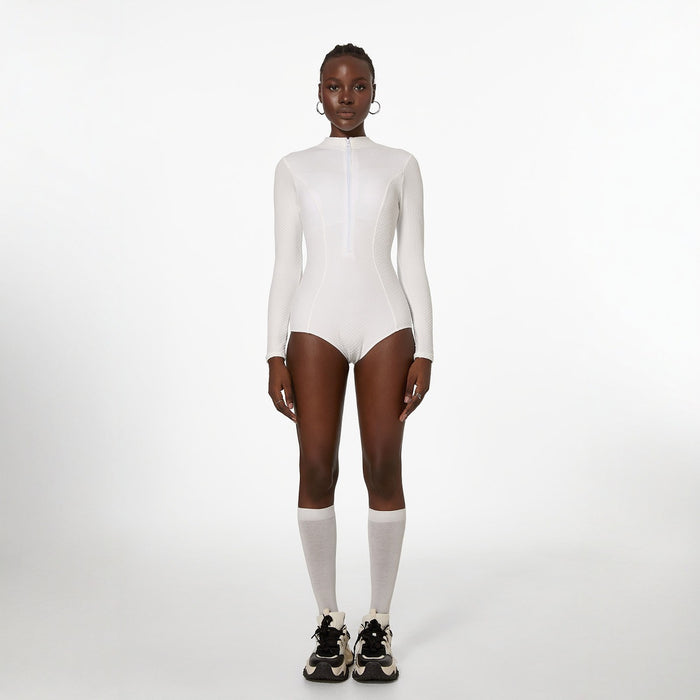 Wholesale White long sleeved swimsuit, new one-piece swimsuit, solid color hot spring diving suit