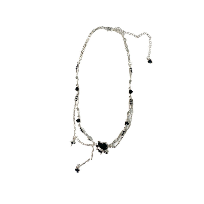 Wholesale Love pendant necklace, new niche design, simple and exquisite, high-end feeling, collarbone chain