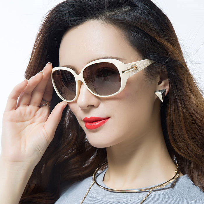 Wholesale Sunglasses, women's sunglasses, women's round face driving glasses, sun protection and UV protection sunglasses